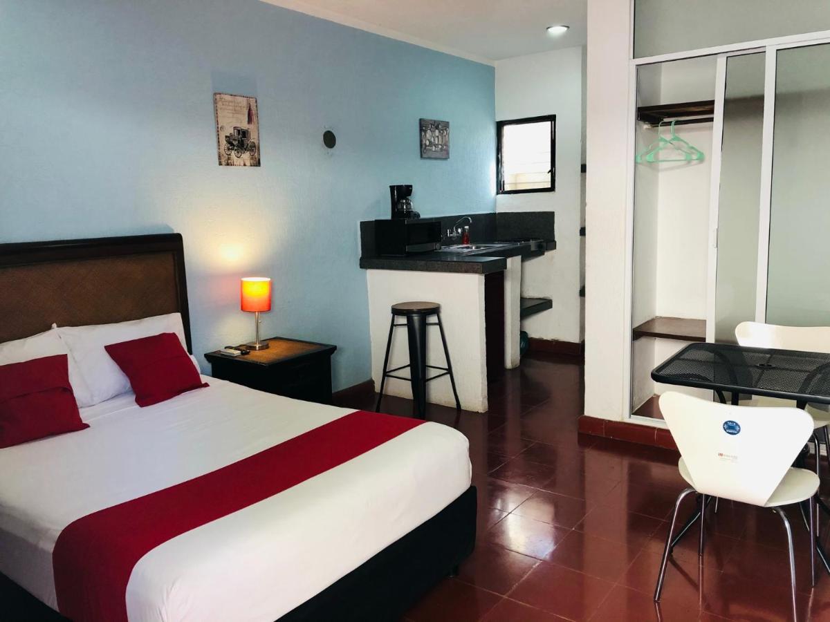 Hotel Dpas 52 Merida Ngoại thất bức ảnh