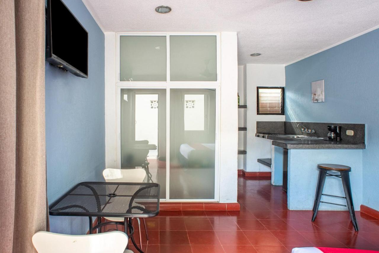 Hotel Dpas 52 Merida Ngoại thất bức ảnh